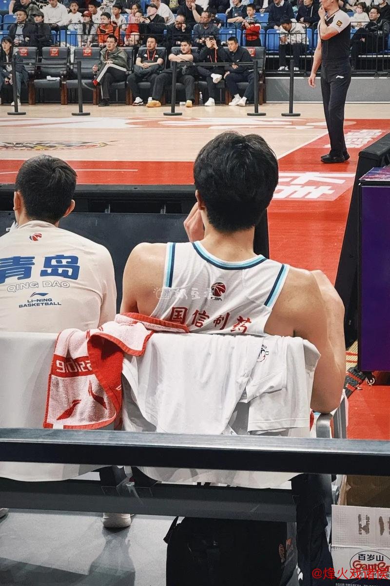 杨瀚森砍下32+12助青岛击败北控，卡巴21分江苏不敌深圳